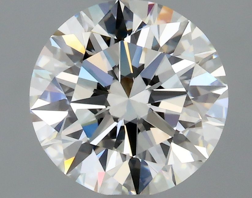 Prírodný diamant okrúhly...