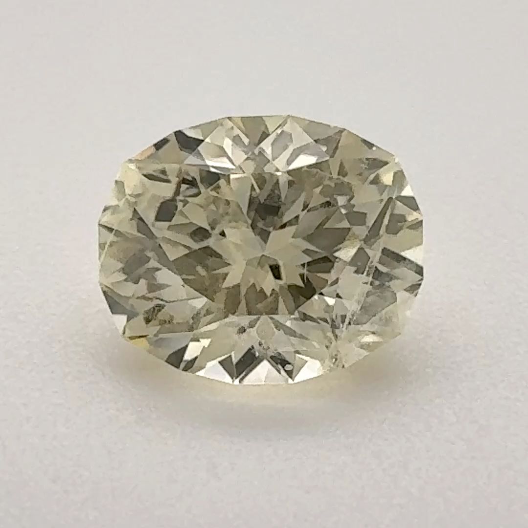 1.87 ct Sapphire