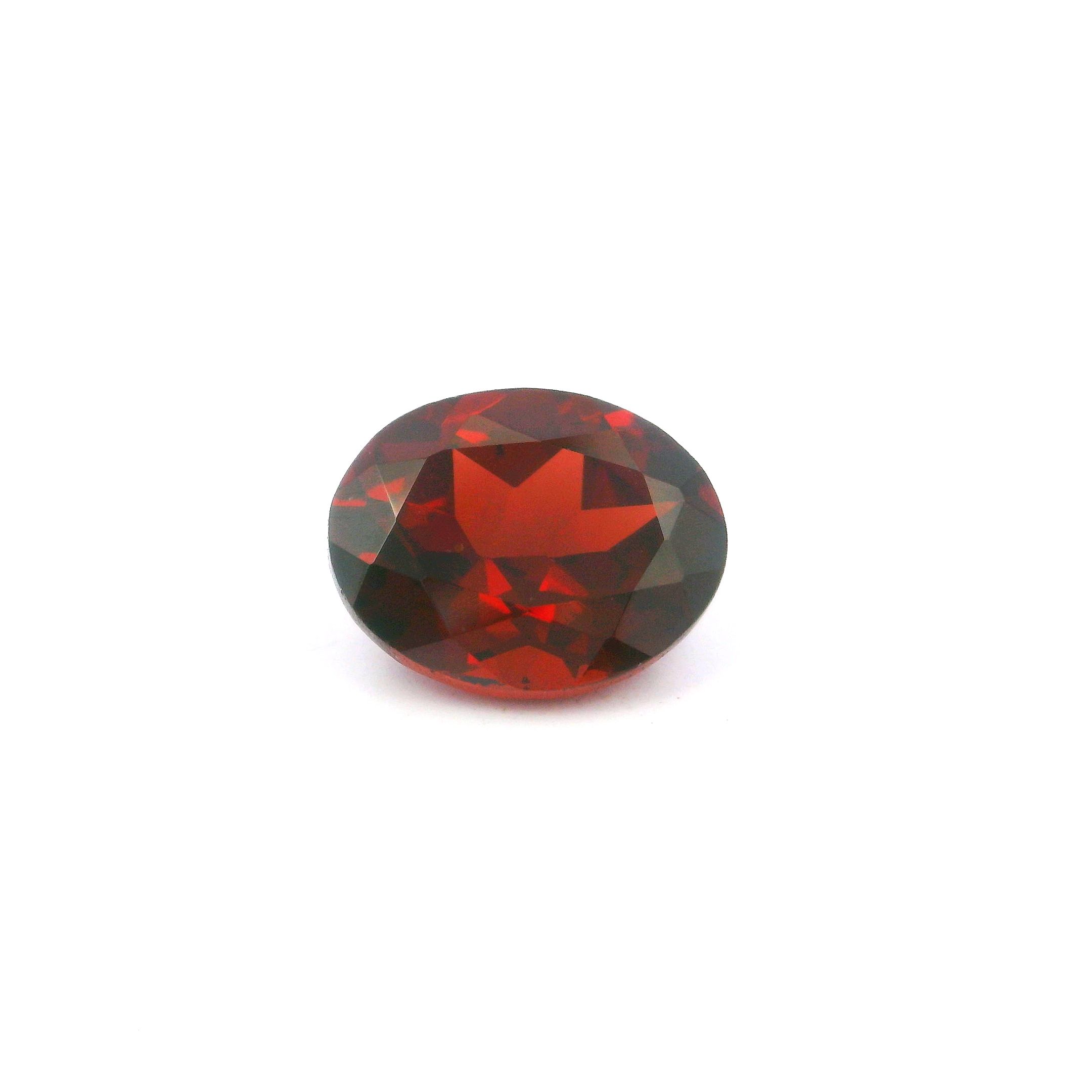 Granat 3,23 ct, czerwony, szlif owalny