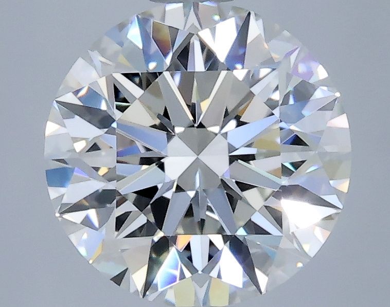 Prírodný diamant okrúhly...