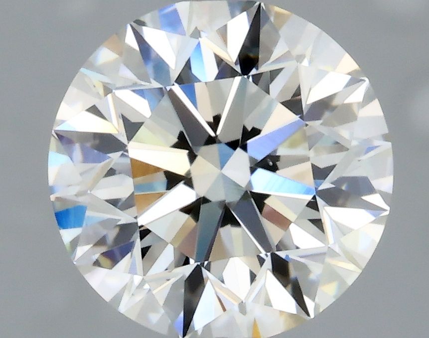 Prírodný diamant okrúhly...