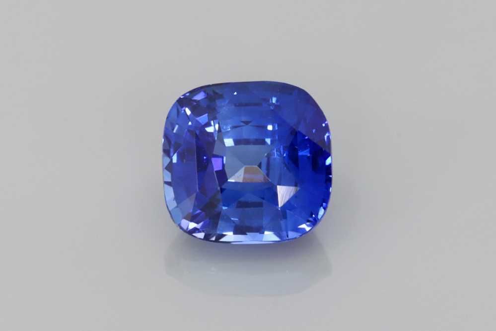 Szafir 1,53 ct, niebieski, szlif cushion