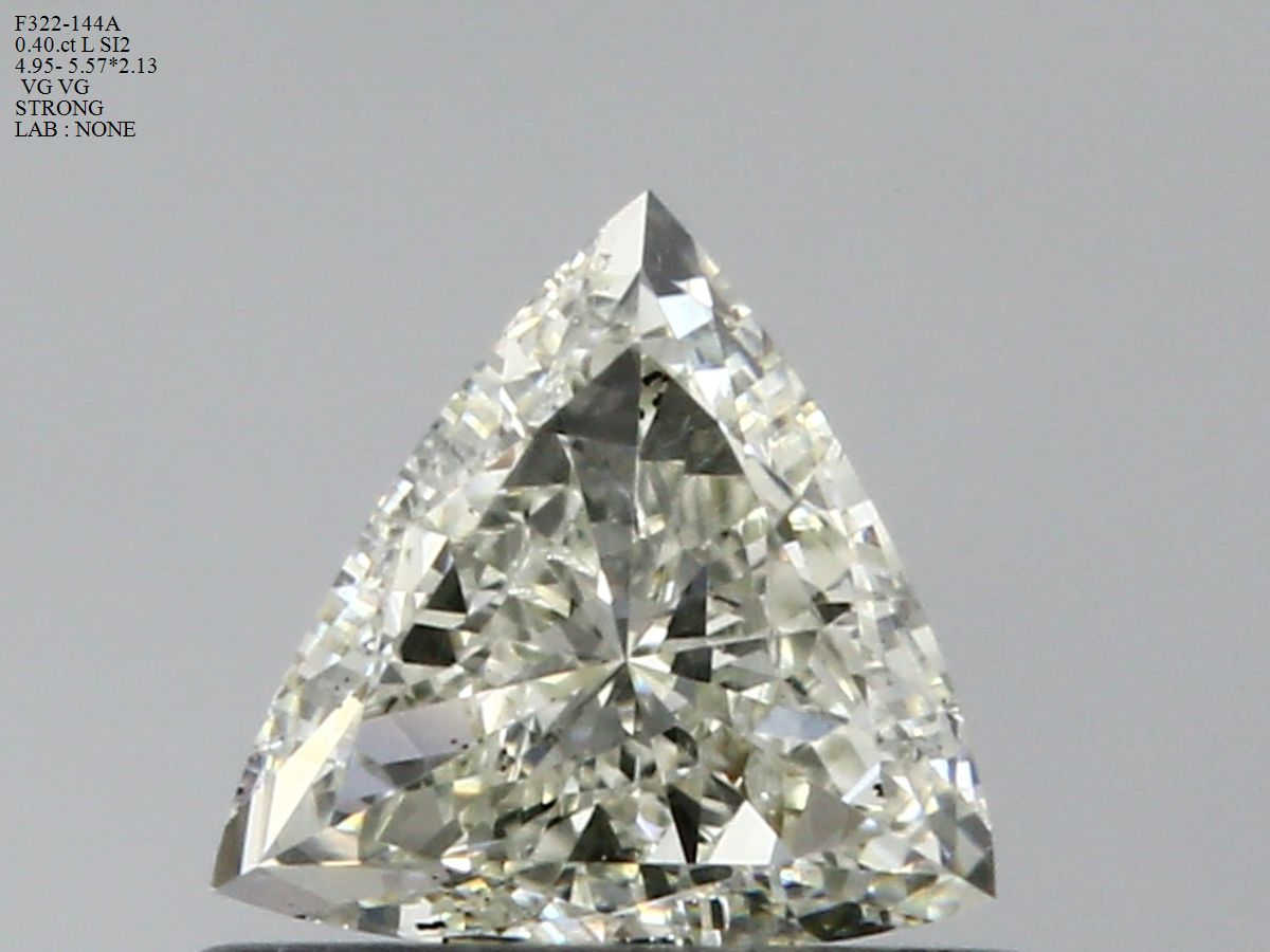 Prírodný diamant trillion,...