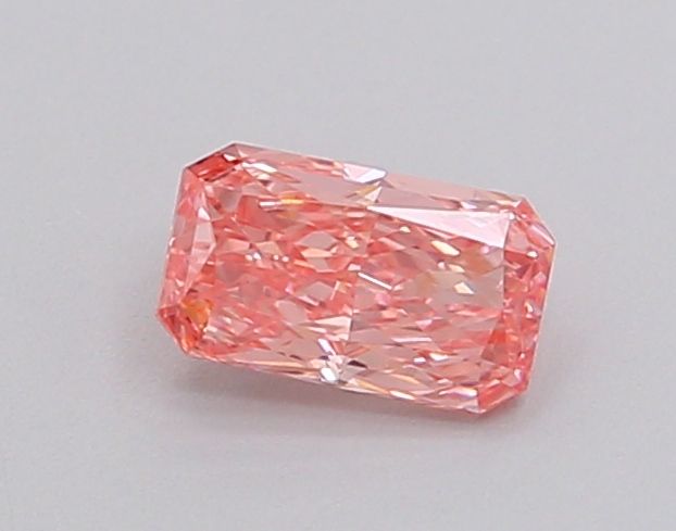 0.36 CT Fancy Vivid Pink RADIANT