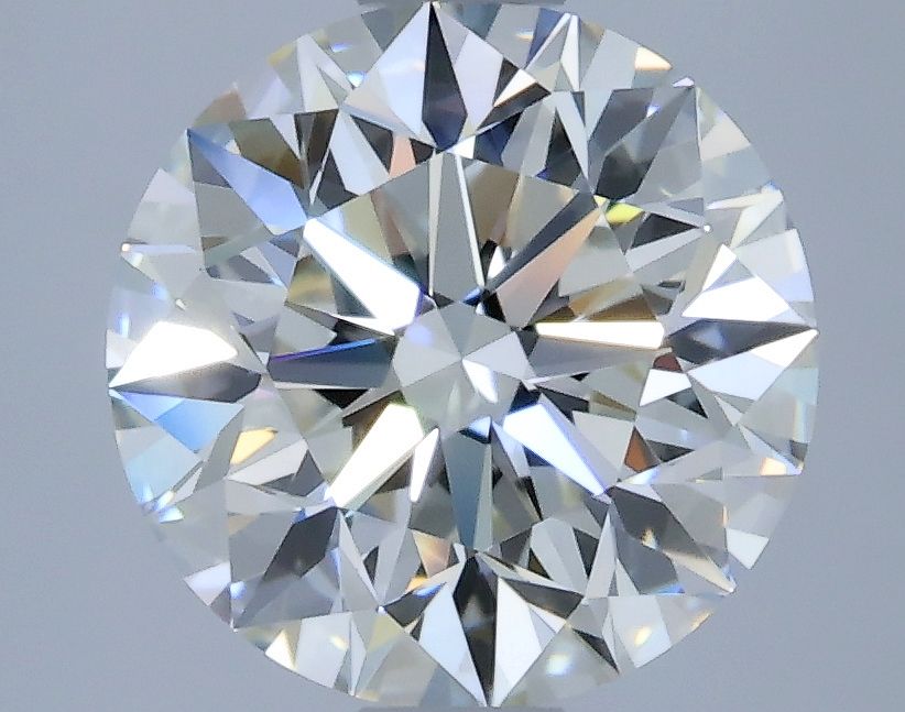 Prírodný diamant okrúhly...