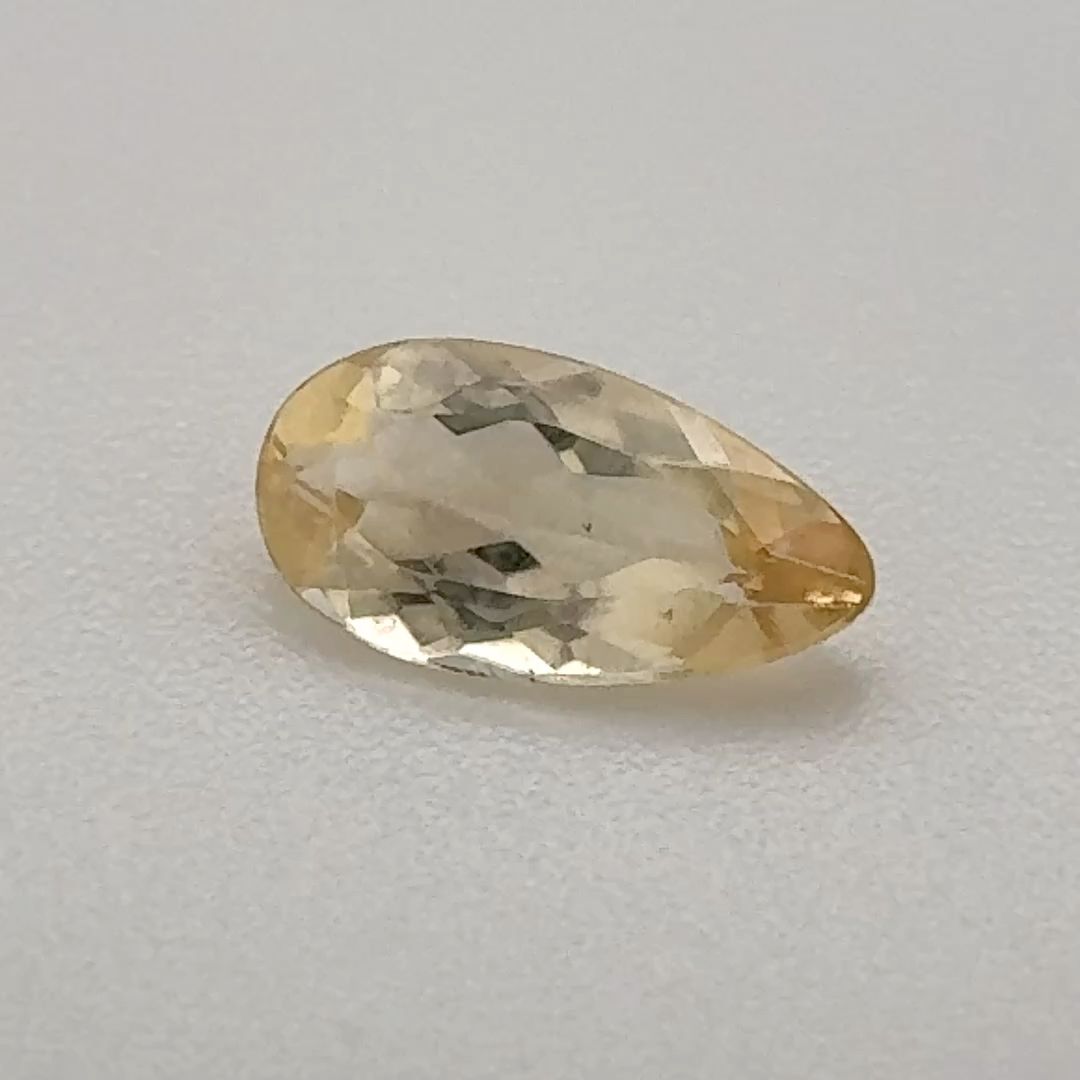 0.57 ct Topaz