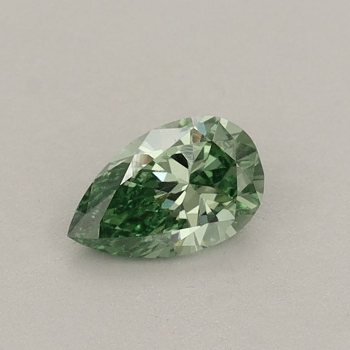 0.29 CT Fancy Vivid Green PEAR
