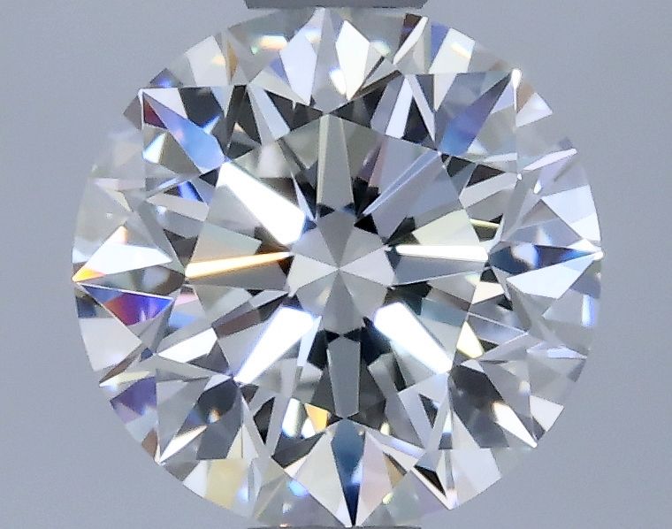 Prírodný diamant okrúhly...