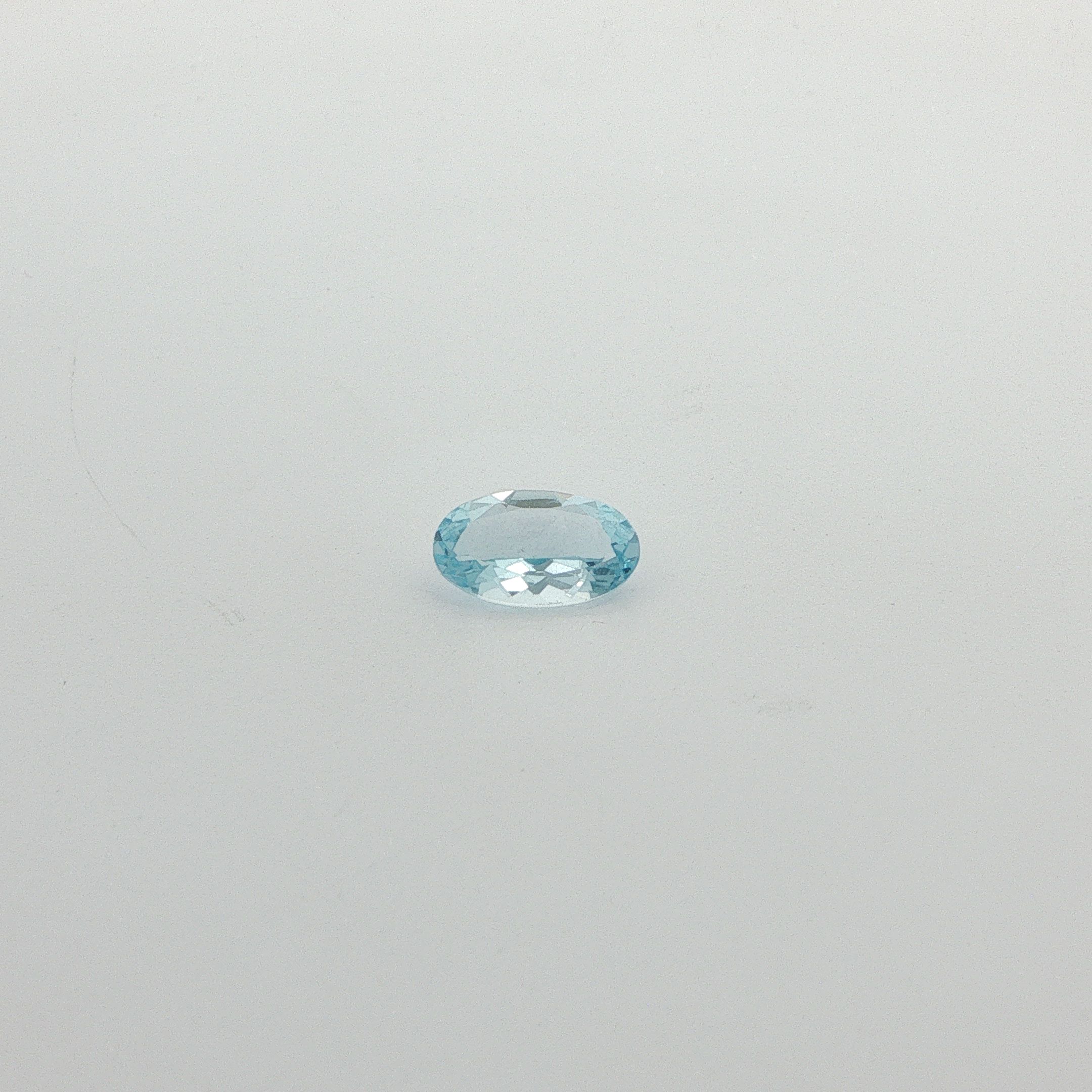 1.1 ct Oval aquamarine