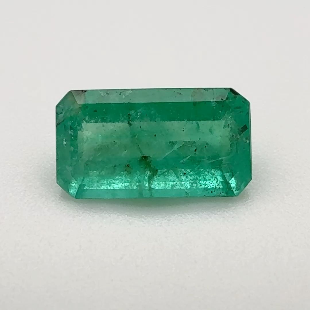 1.70 ct Emerald