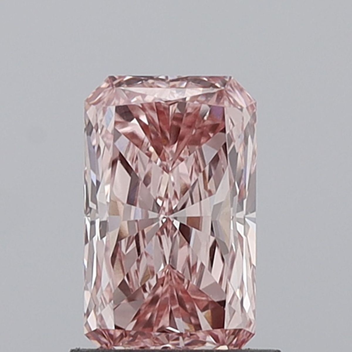 1.02 CT Fancy Vivid Pink RADIANT