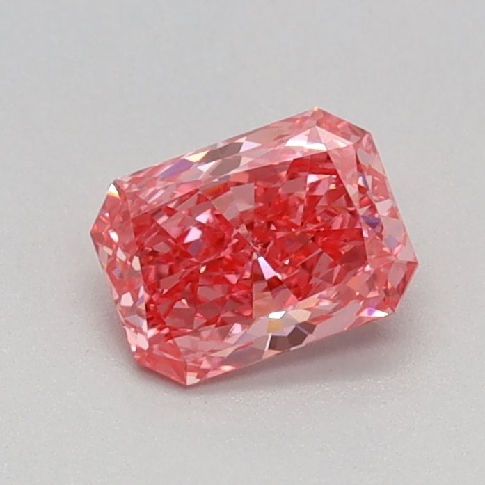 0.4 CT Fancy Vivid Pink RADIANT