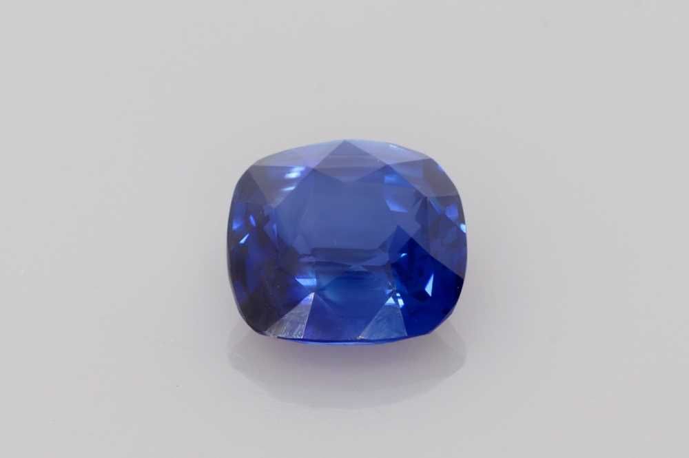 Szafir 1,63 ct, niebieski, szlif cushion