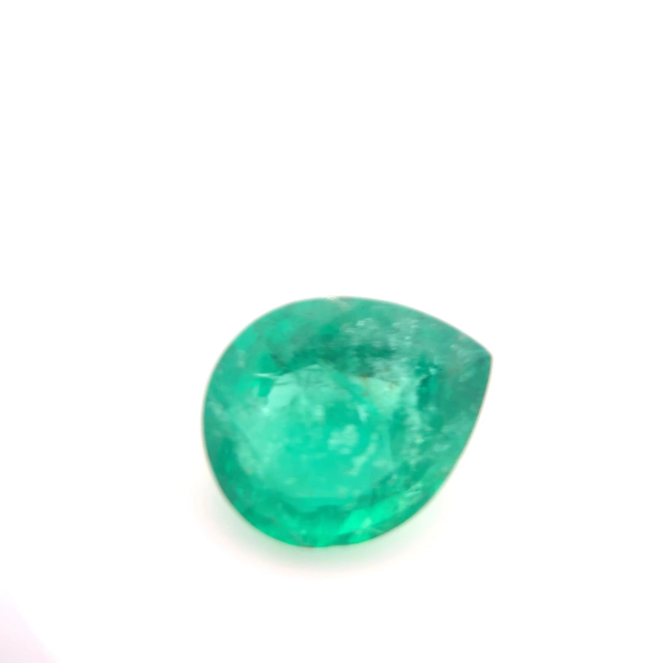 13.14 ct Pear emerald