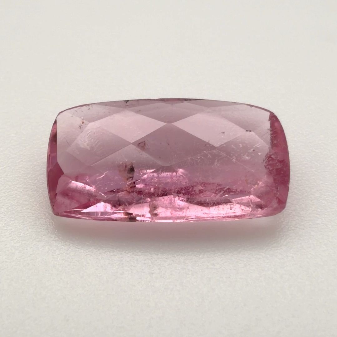 Turmalin 1,87 ct, różowy, szlif cushion
