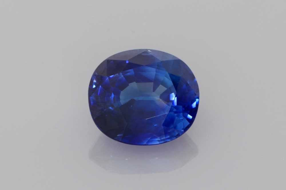 Szafir 1,44 ct, niebieski, szlif owalny