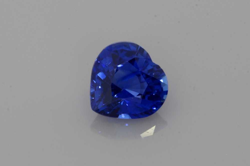 SAPPHIRE FACETED 1.26ct BLUE Vivid BLUE SI SRILANKA HEATED