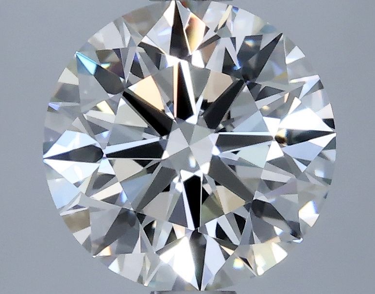 Prírodný diamant okrúhly...