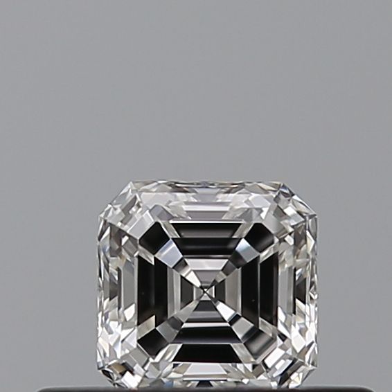 Prírodný diamant štvorcový...