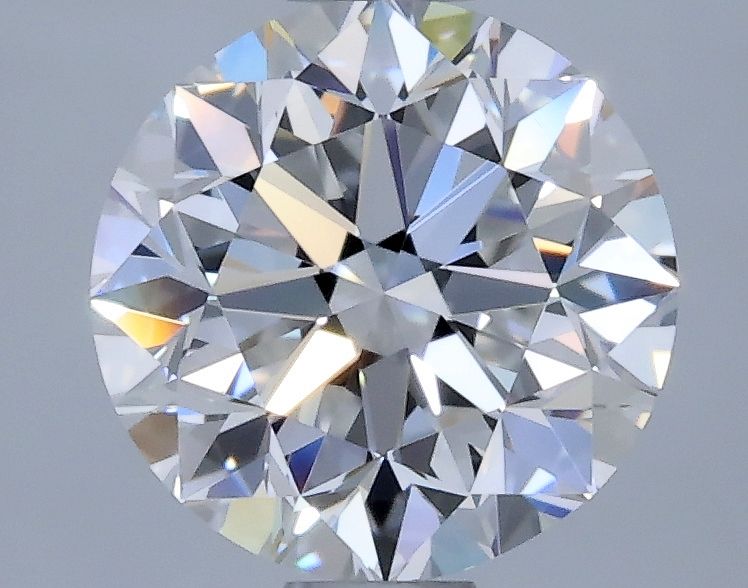 Prírodný diamant okrúhly...