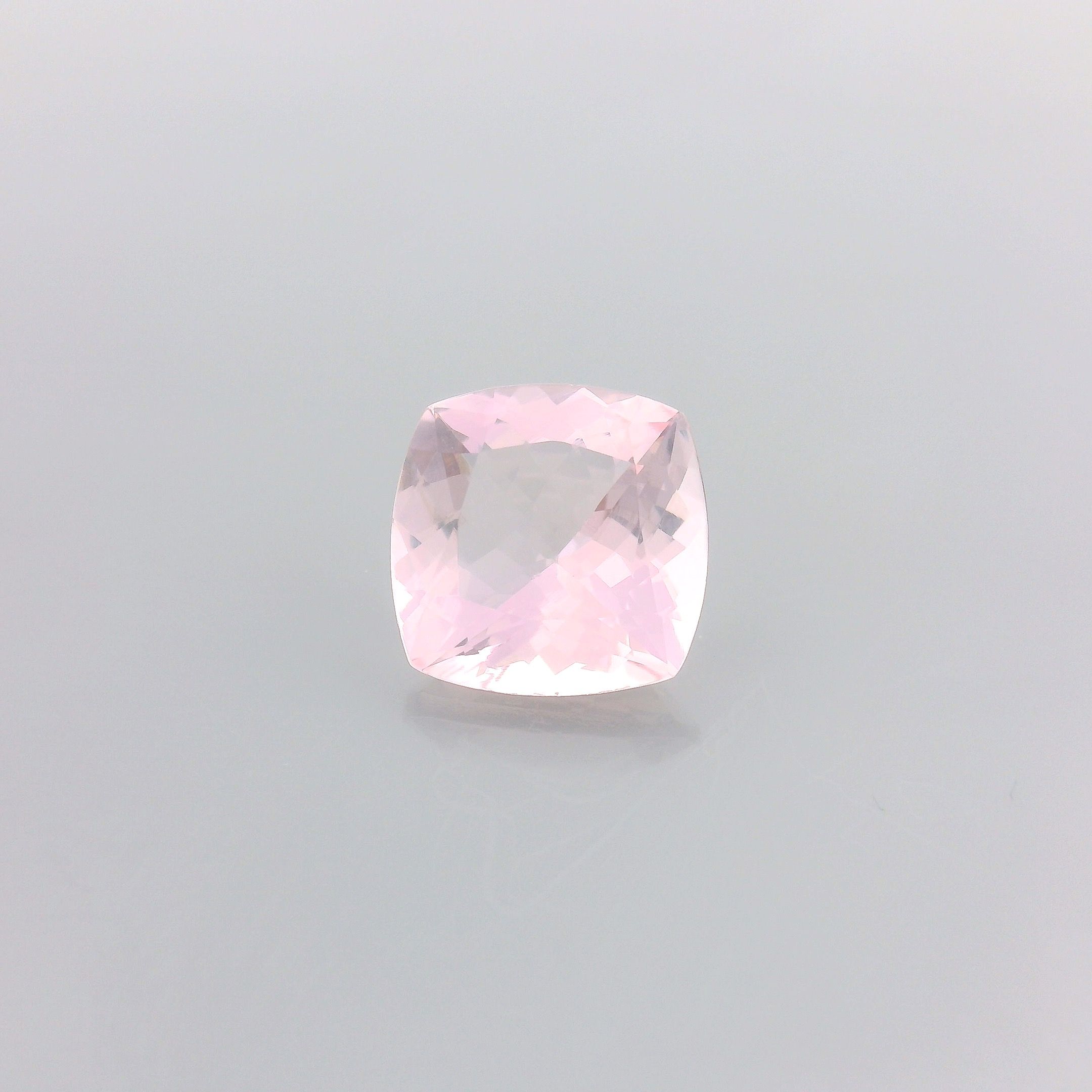 2.74 ct Cushion morganite