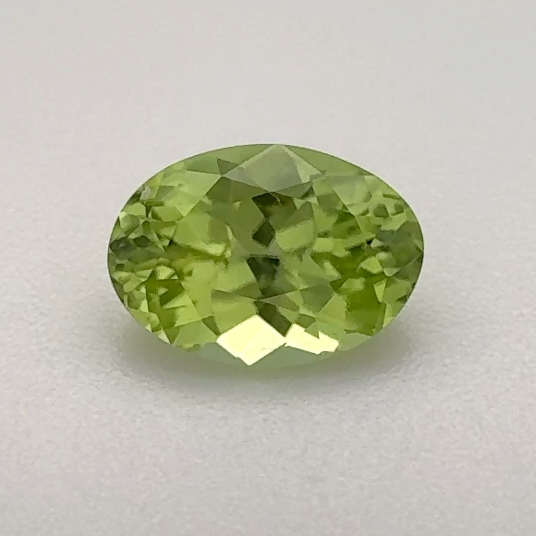 0.96 ct Peridot