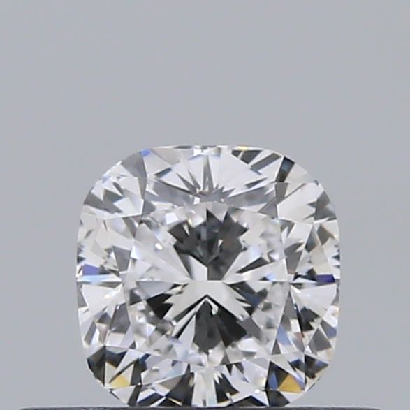 Prírodný diamant cushion,...