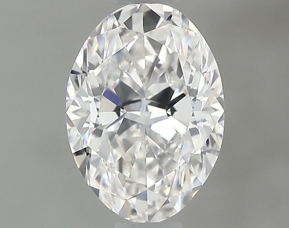 Prírodný diamant oval,...