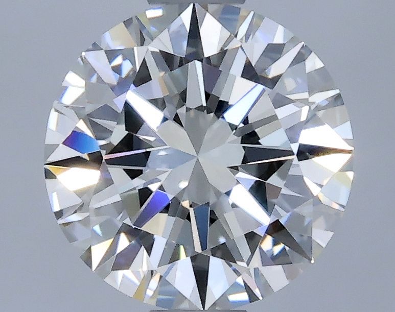 Prírodný diamant okrúhly...