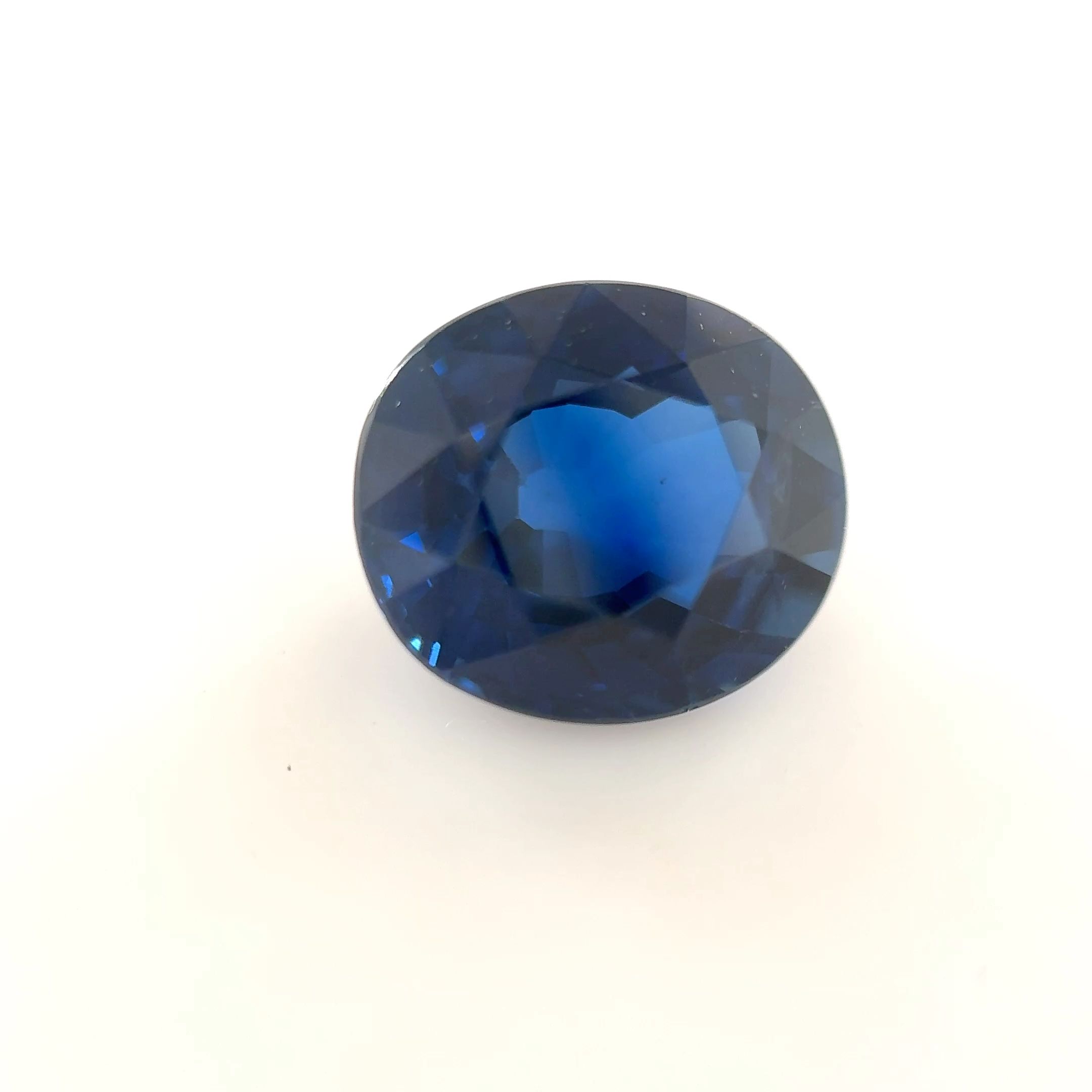 SAPPHIRE FACETED 3.46ct BLUE Vivid EC THAILAND HEATED