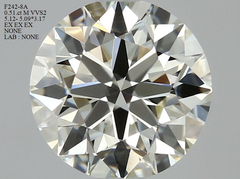 Prírodný diamant okrúhly...