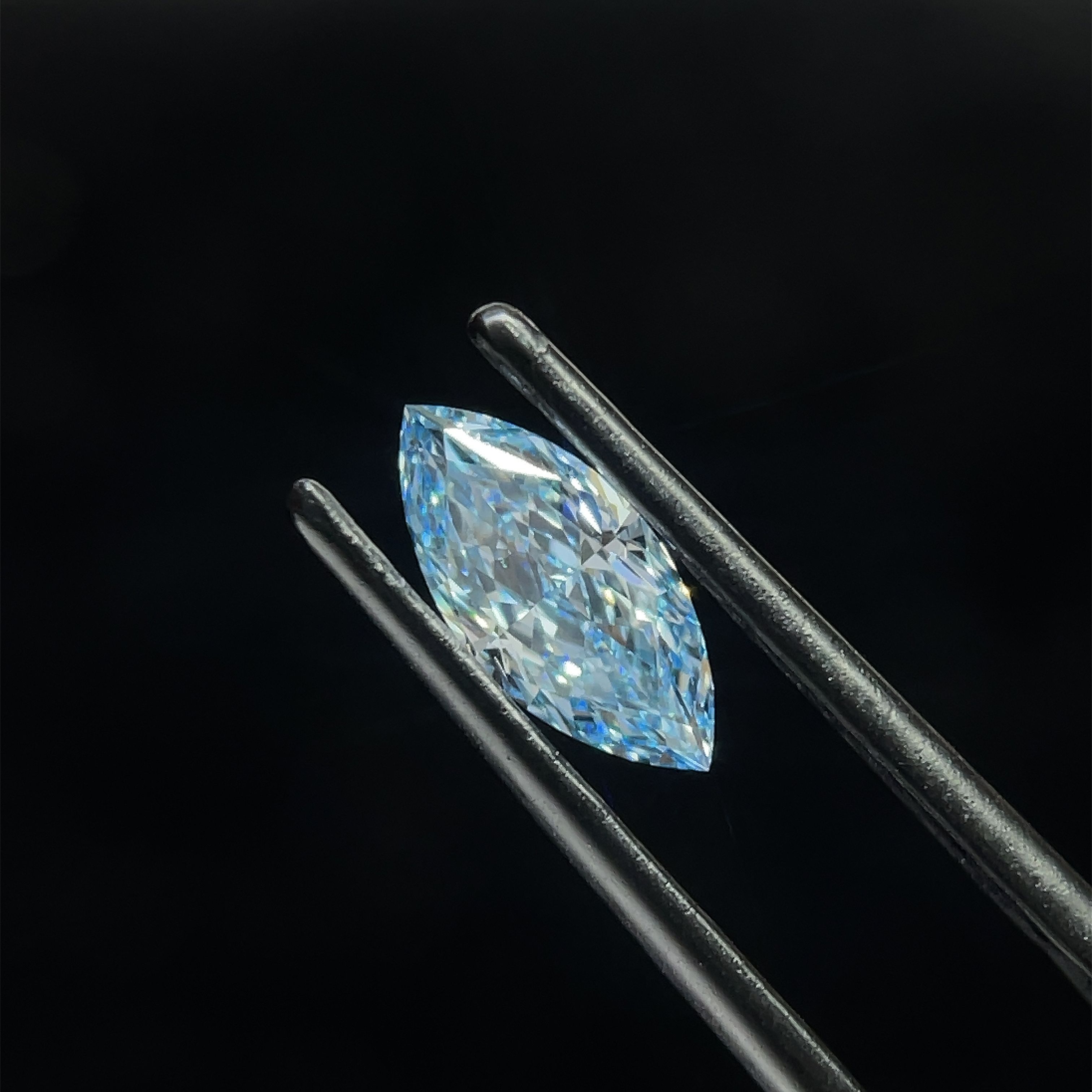 1.0 CT Fancy Intense Blue MARQUISE