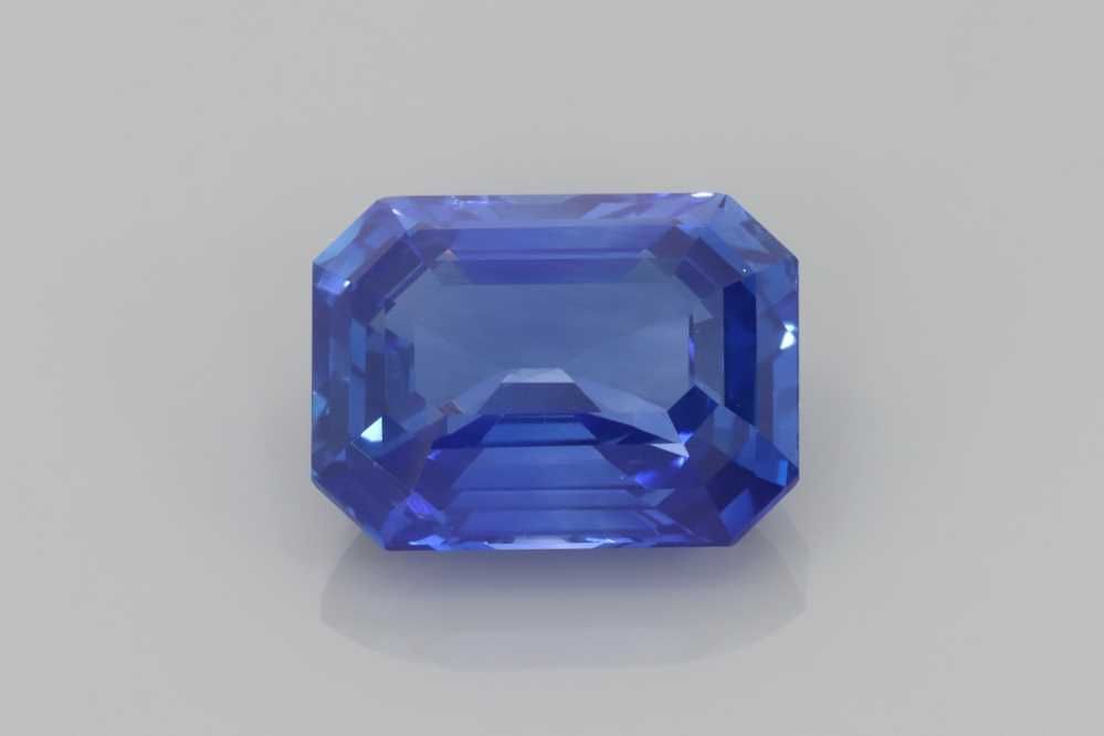 5.05 ct Sapphire