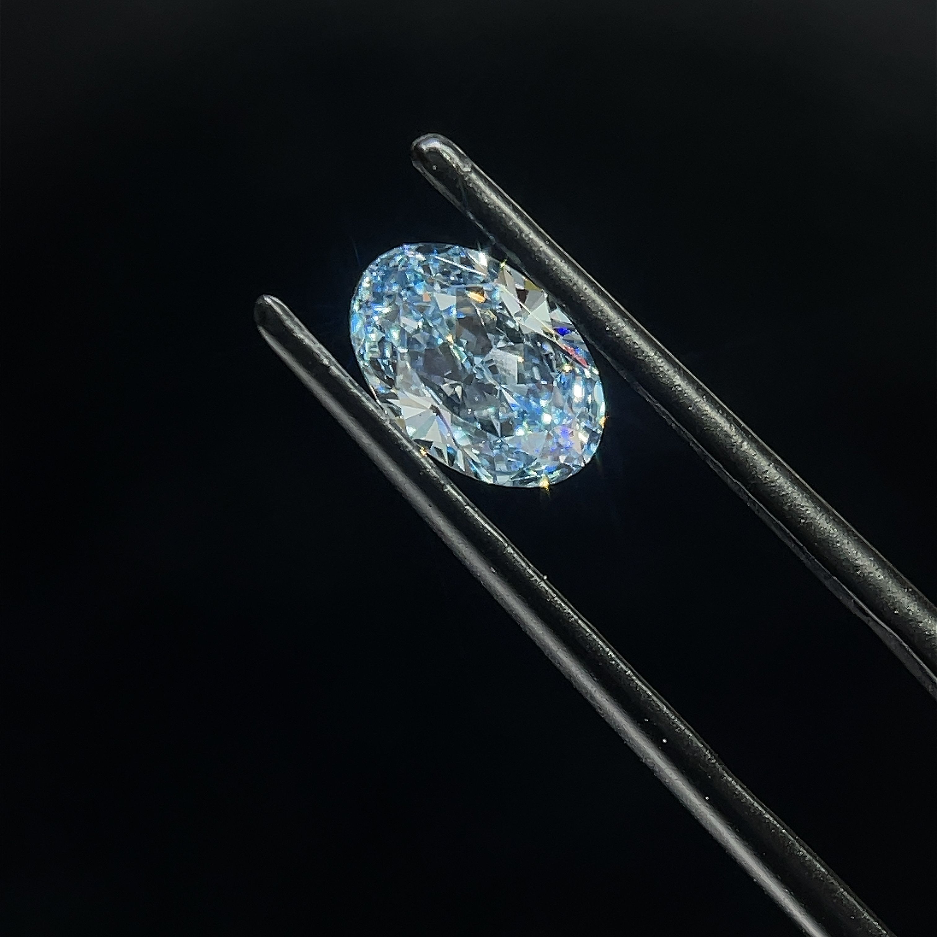 1.14 CT Blue OVAL