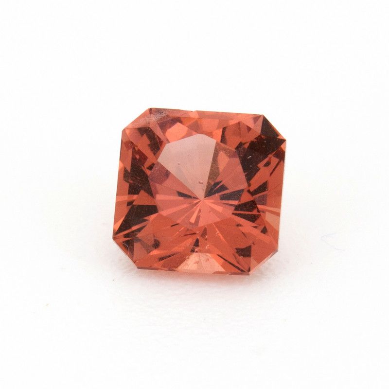 Granat 1,10 ct, pomarańczowy, szlif kwadratowy