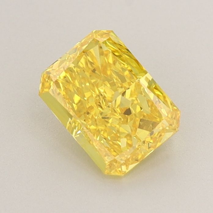 0.82 CT Fancy Vivid Yellow RADIANT