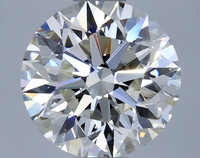 Prírodný diamant okrúhly...