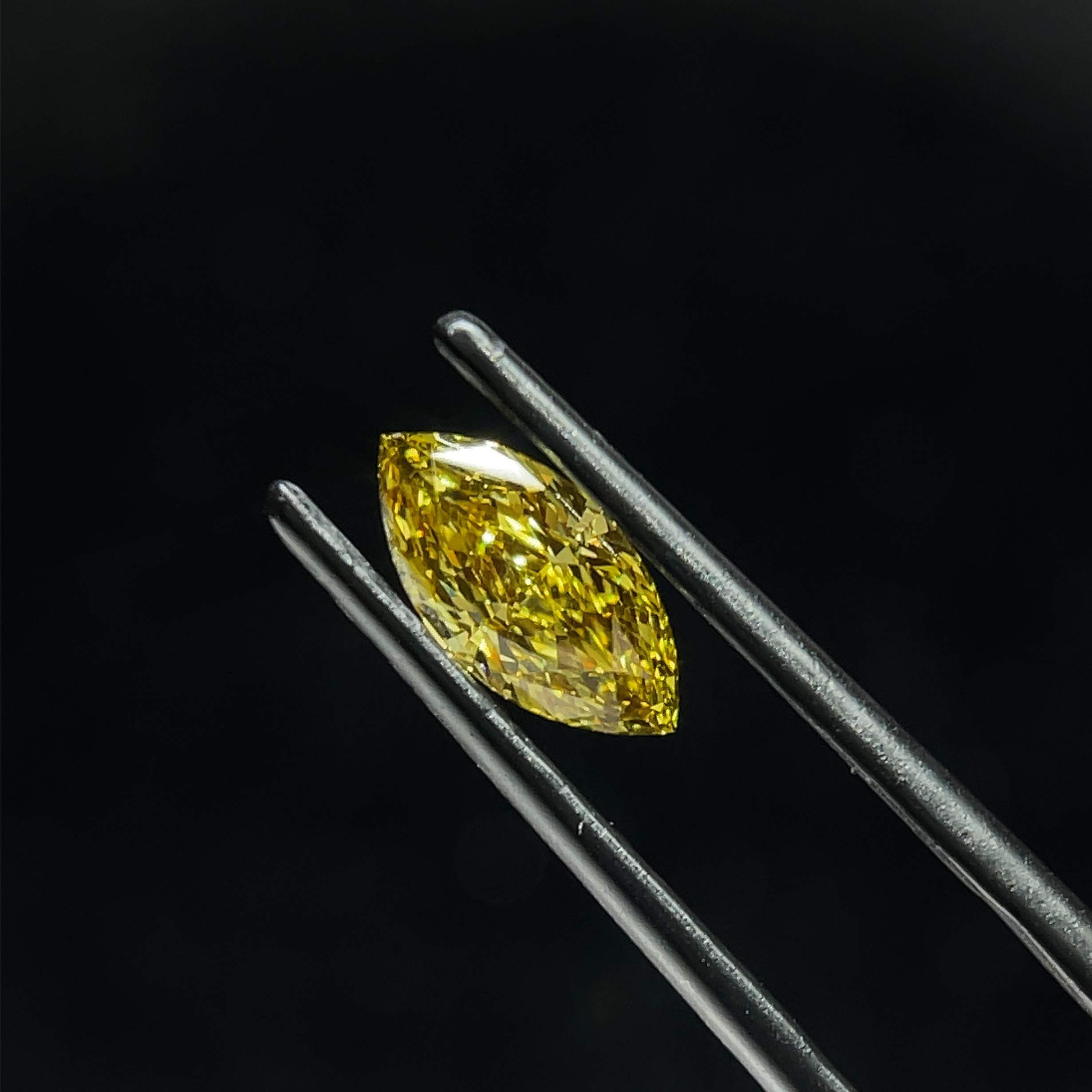 0.93 CT Fancy Intense Yellow MARQUISE