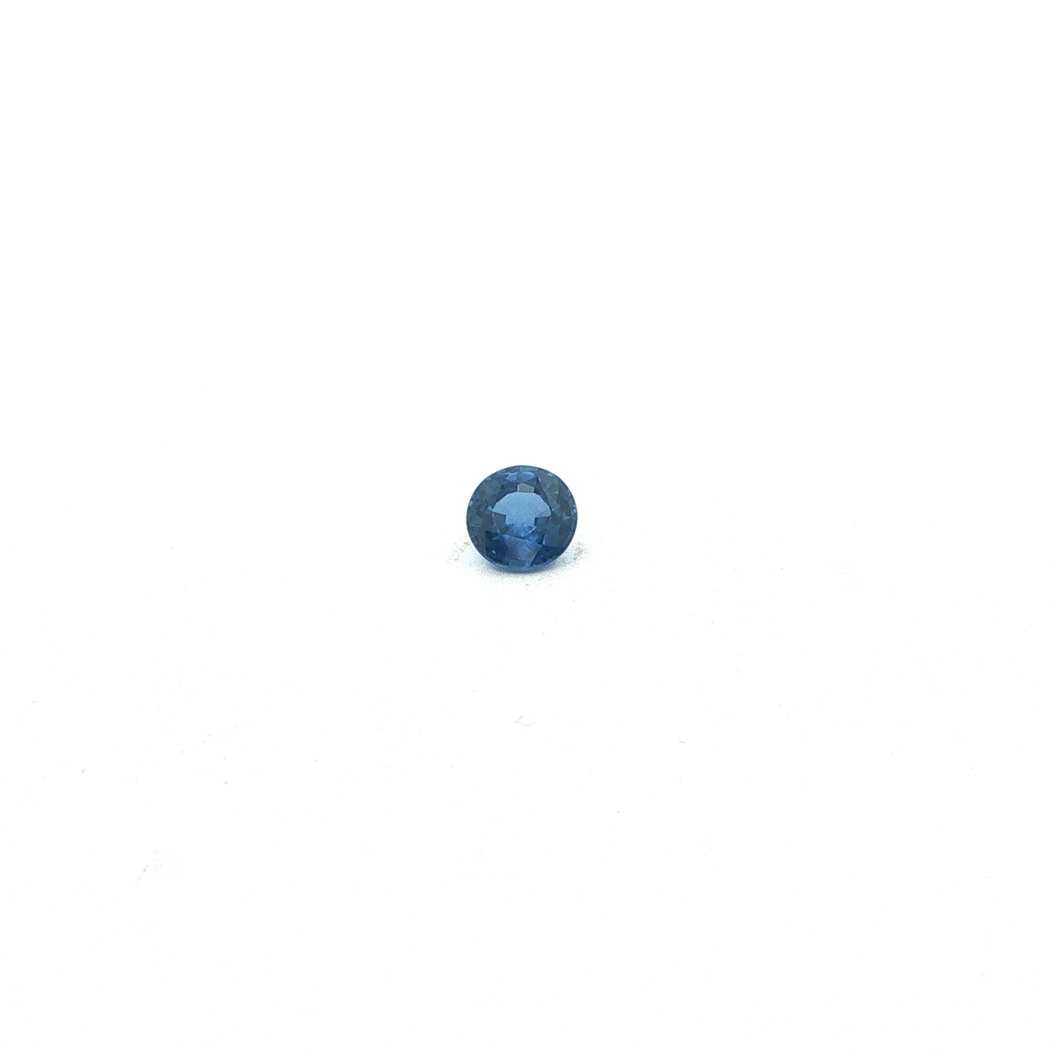 0.62 ct Round sapphire