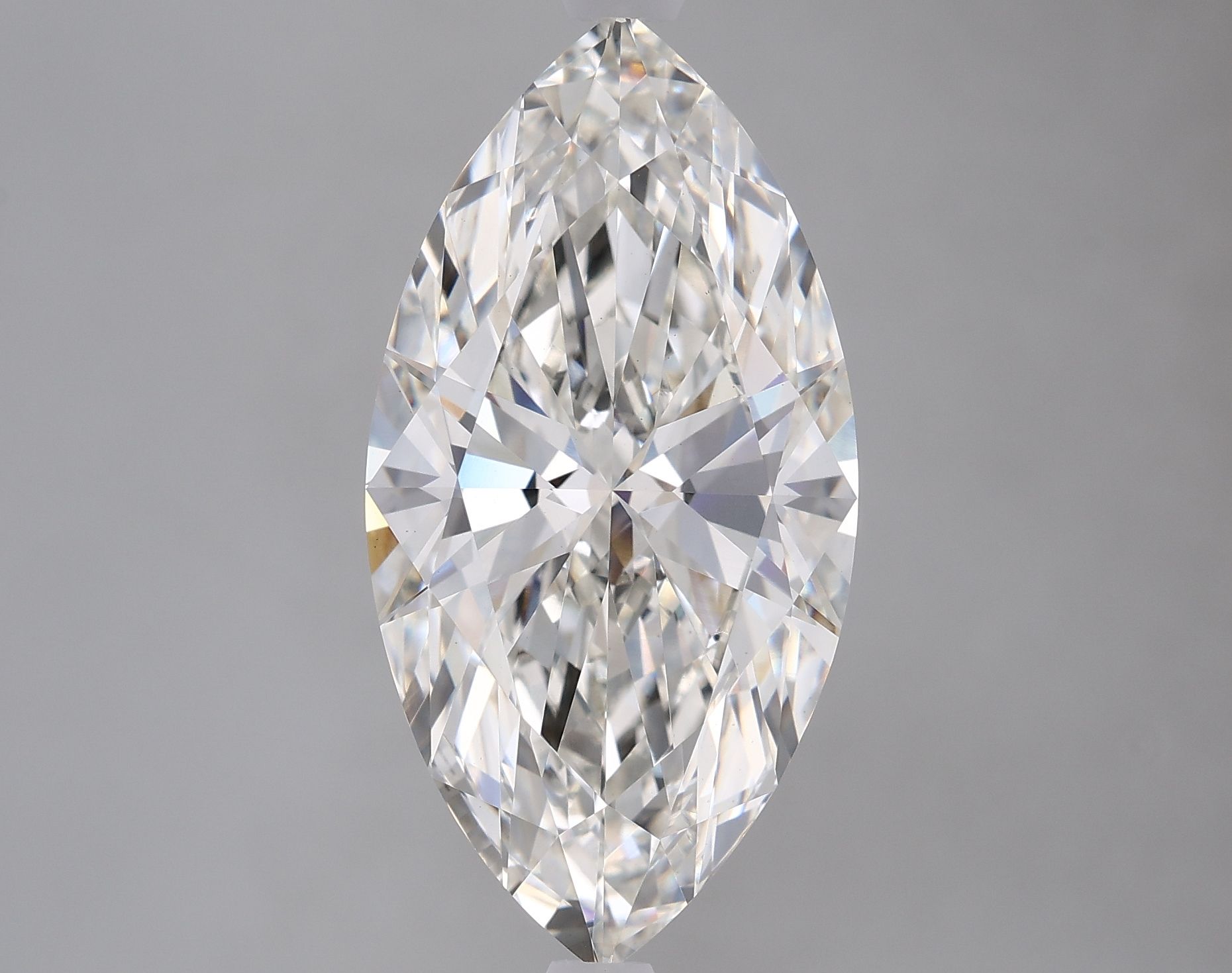 5.01 Carat · G · VS1 Rare Carat Ideal Cut