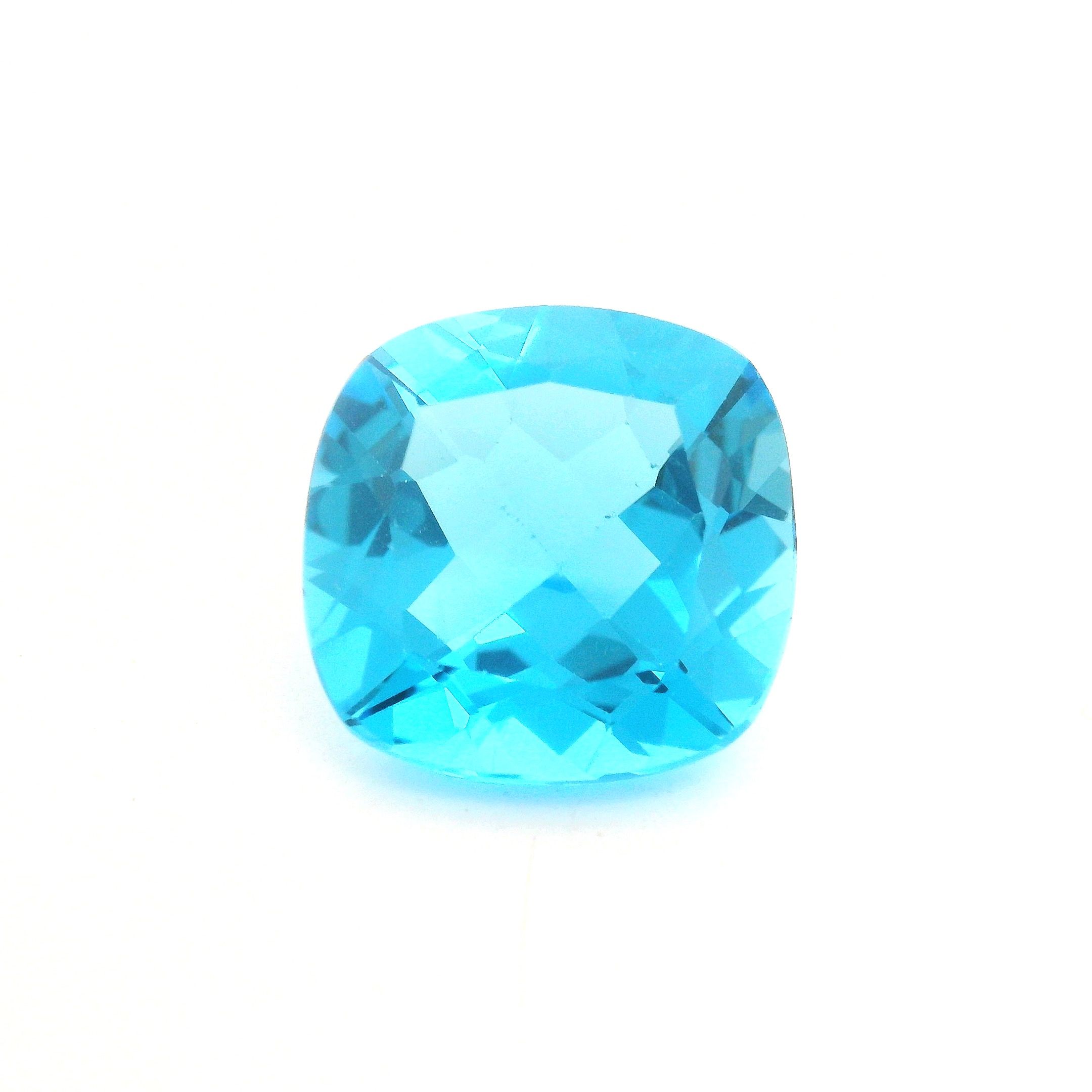 7.29 ct Cushion topaz
