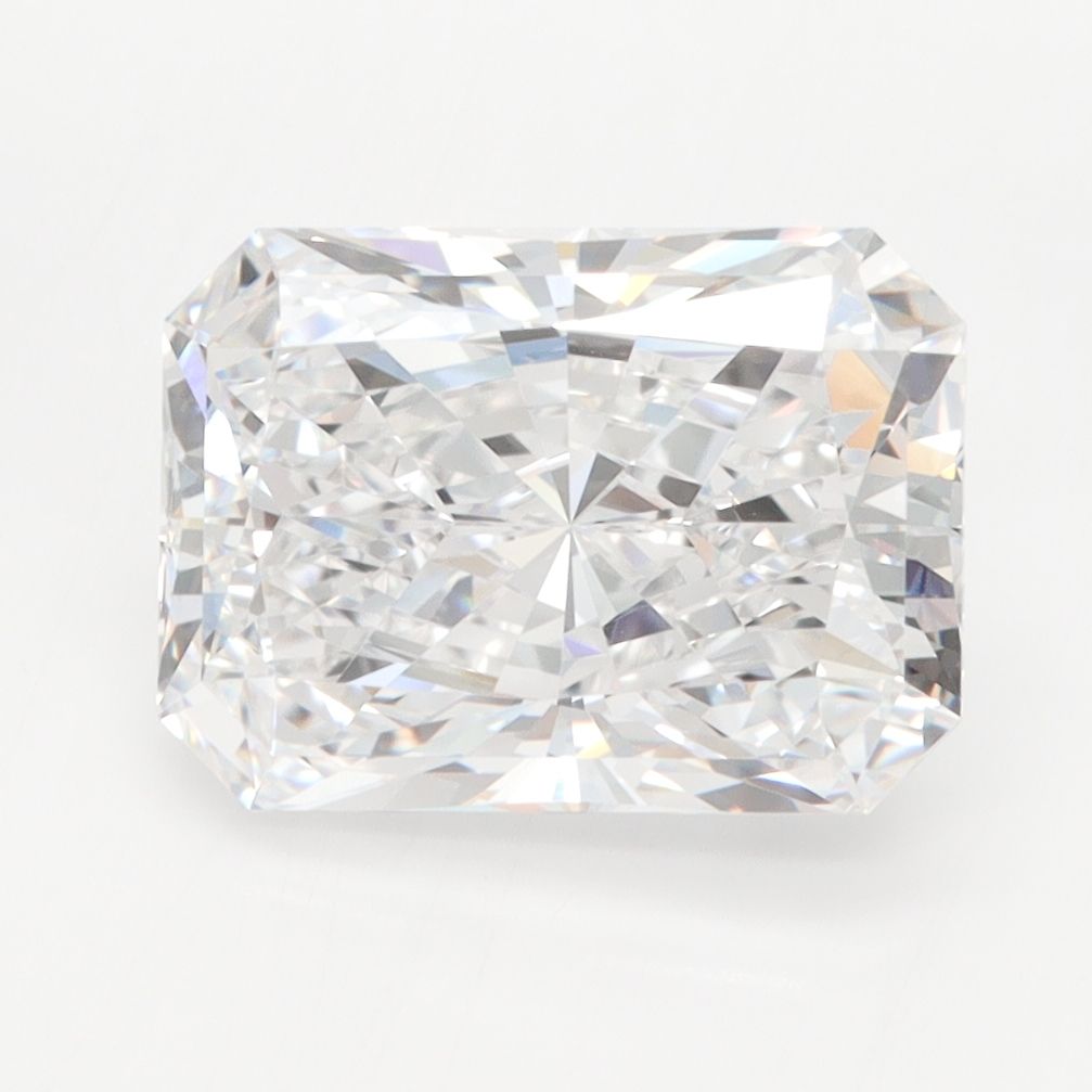 3.27-carat radiant diamond with D color, null cut, and VVS1 clarity.