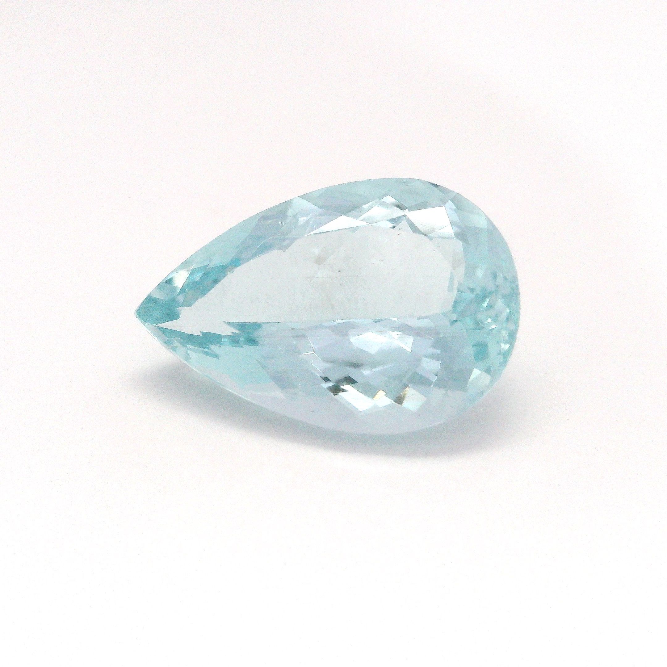 Akwamaryn 5,22 ct, zielony, szlif gruszka