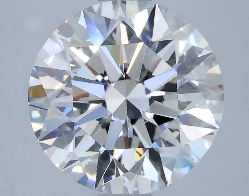 Prírodný diamant okrúhly...