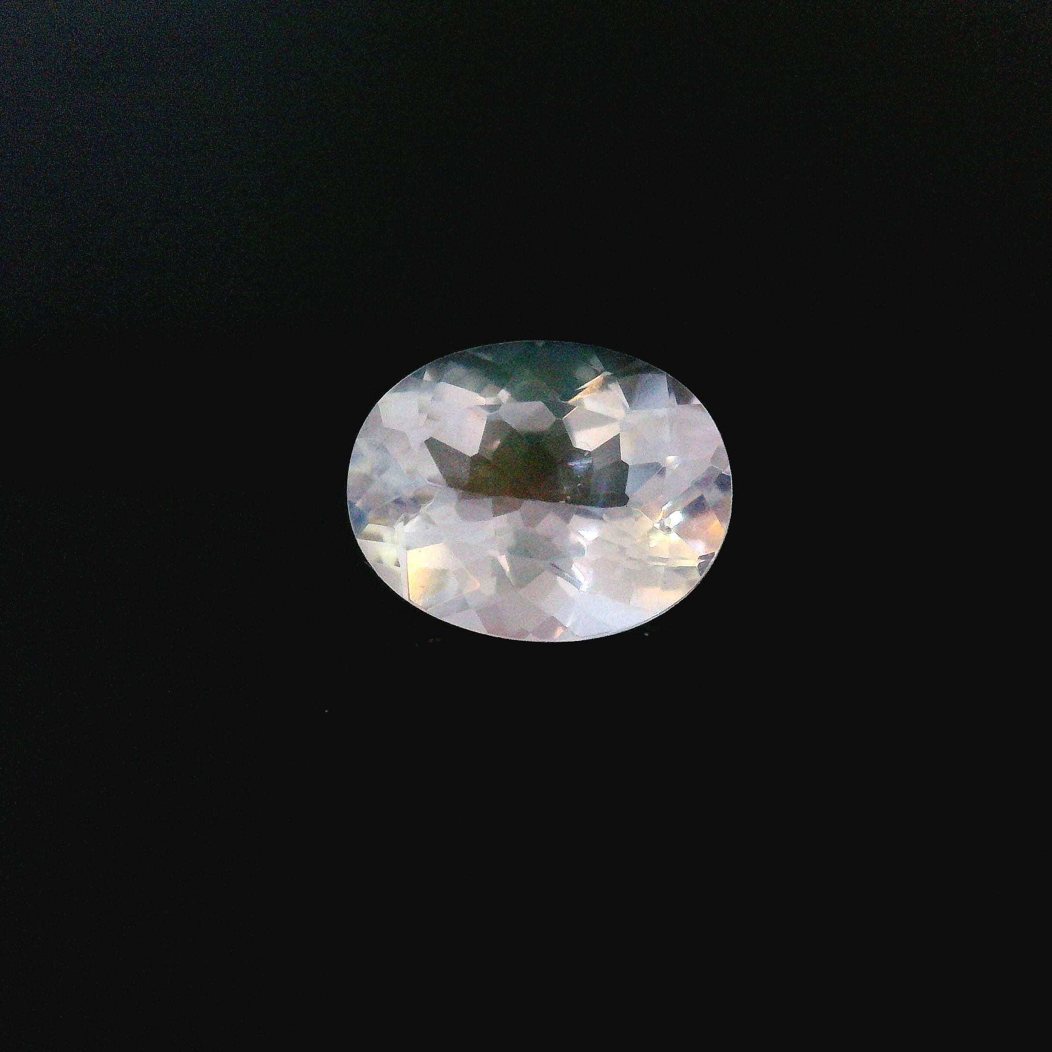 1.95 ct Oval moonstone