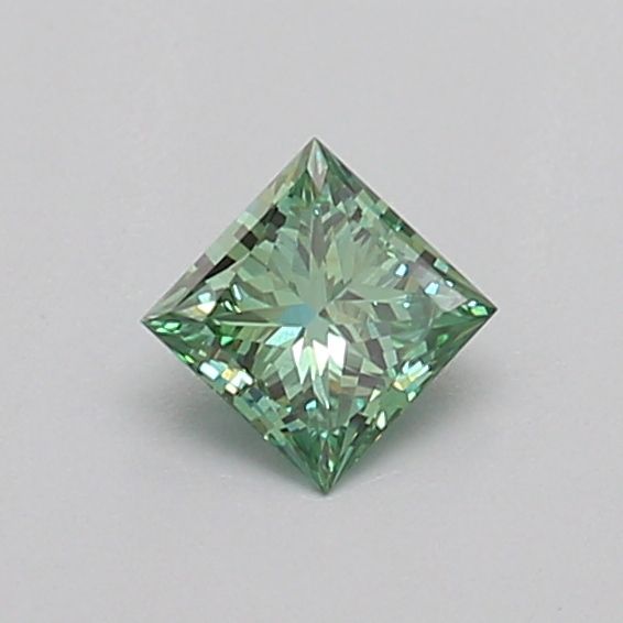 0.31 CT Fancy Intense Green PRINCESS