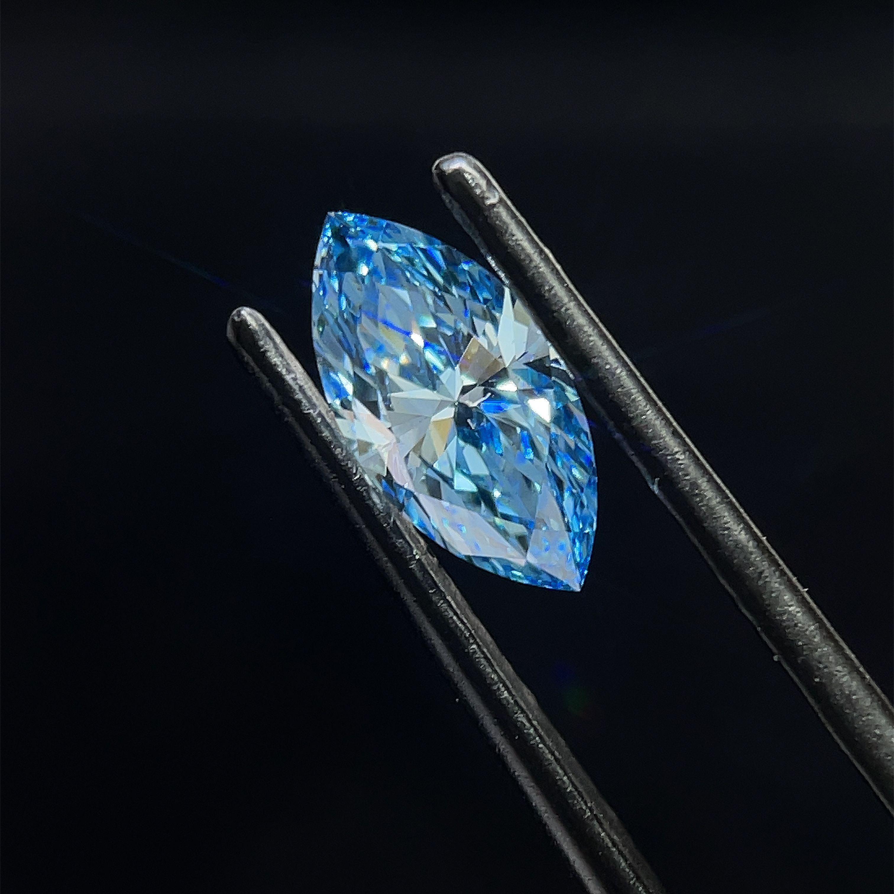 1.17 CT Fancy Vivid Blue MARQUISE