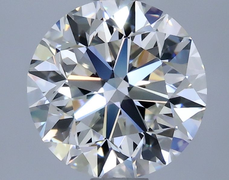 Prírodný diamant okrúhly...