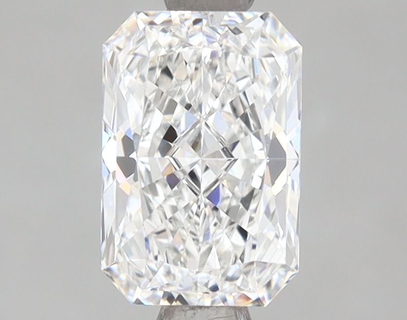 Diamant Radiant 1.42 ct - Couleur E - Pureté VVS2