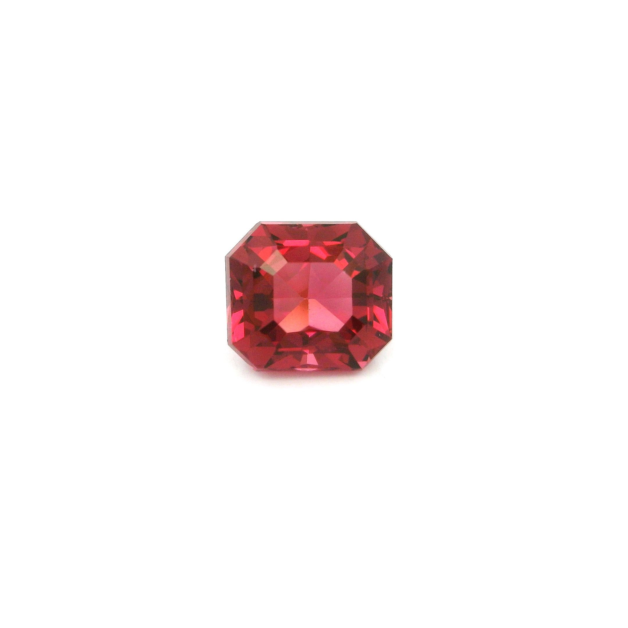 2.28 ct Octagonal garnet